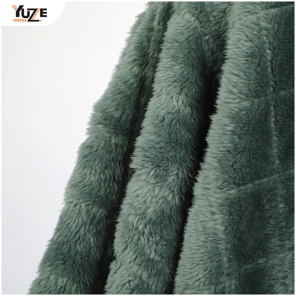 YZK-110283-2 Knurling Fleece Coral